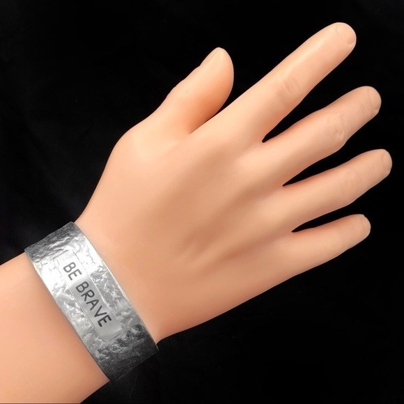 BE BRAVE Hammered Cuff Bracelet - Picture 2 of 2